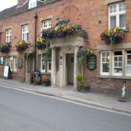The Green Dragon Market Lavington Екстер'єр фото