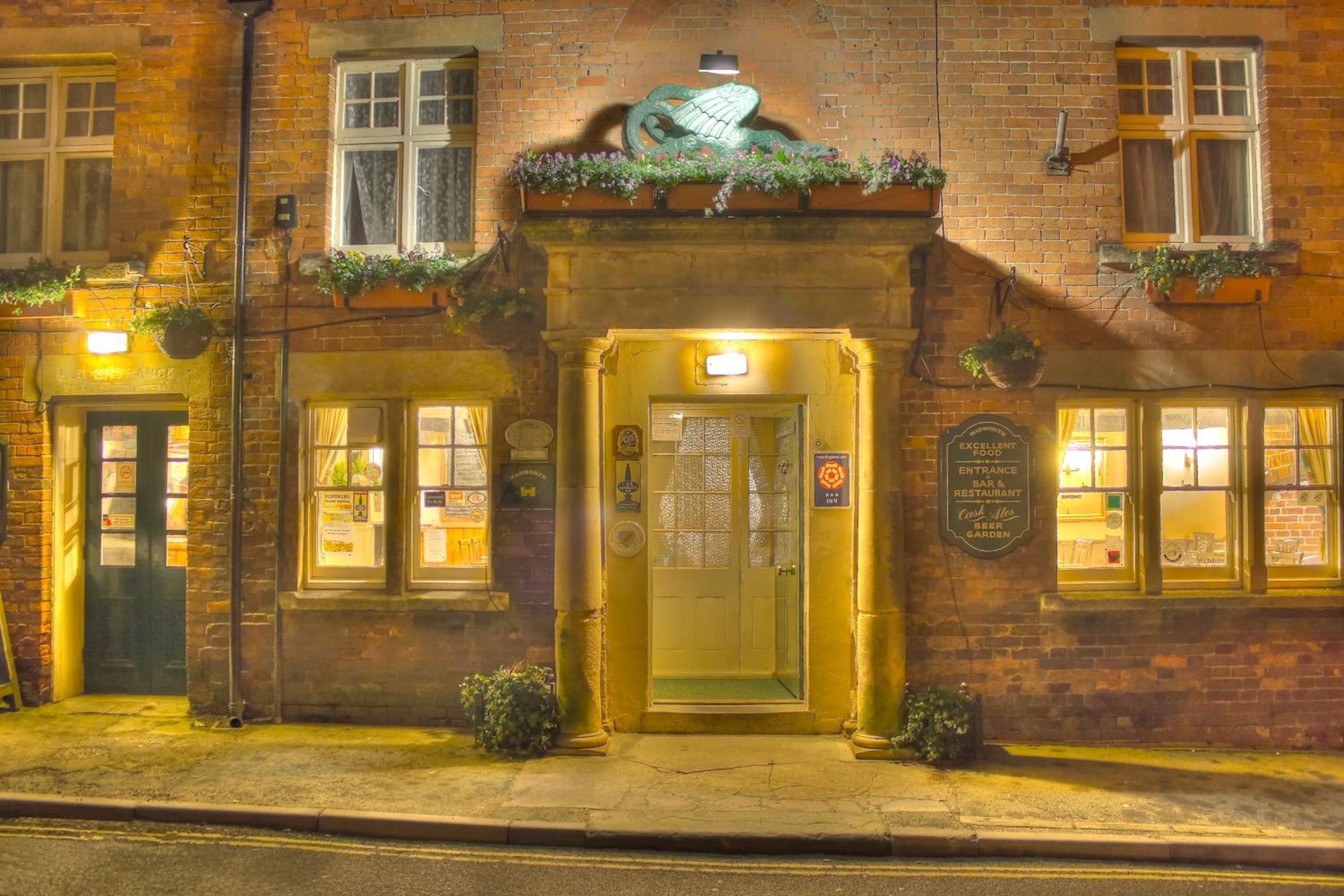 The Green Dragon Market Lavington Екстер'єр фото