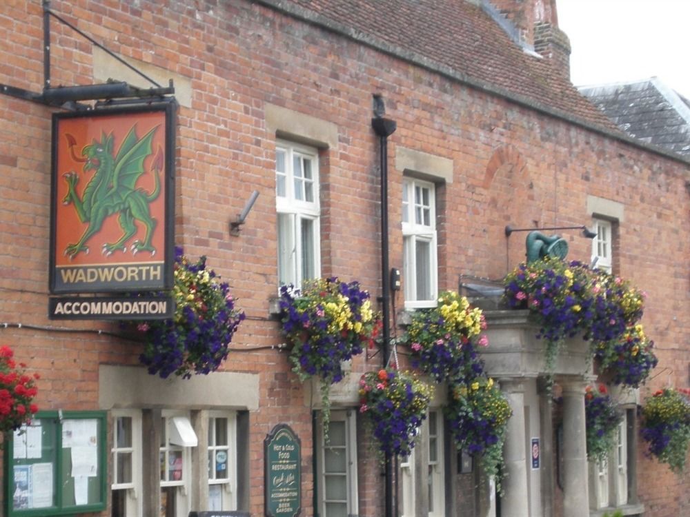 The Green Dragon Market Lavington Екстер'єр фото